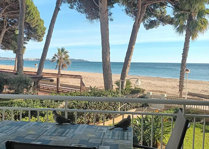 Primera Linea De Mar En Cambrils
