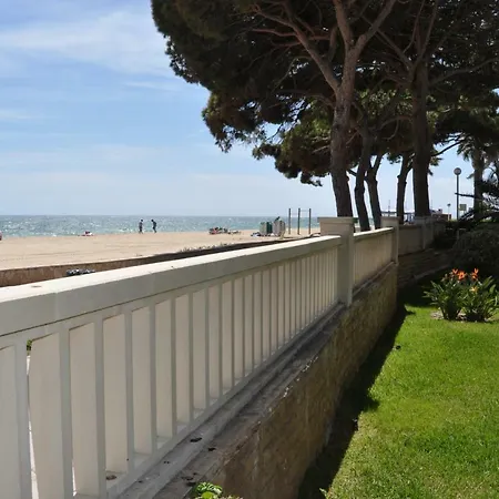 Primera Linea De Mar En Cambrils Exterior photo